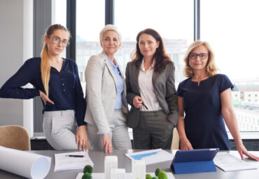 Four women How women rise
